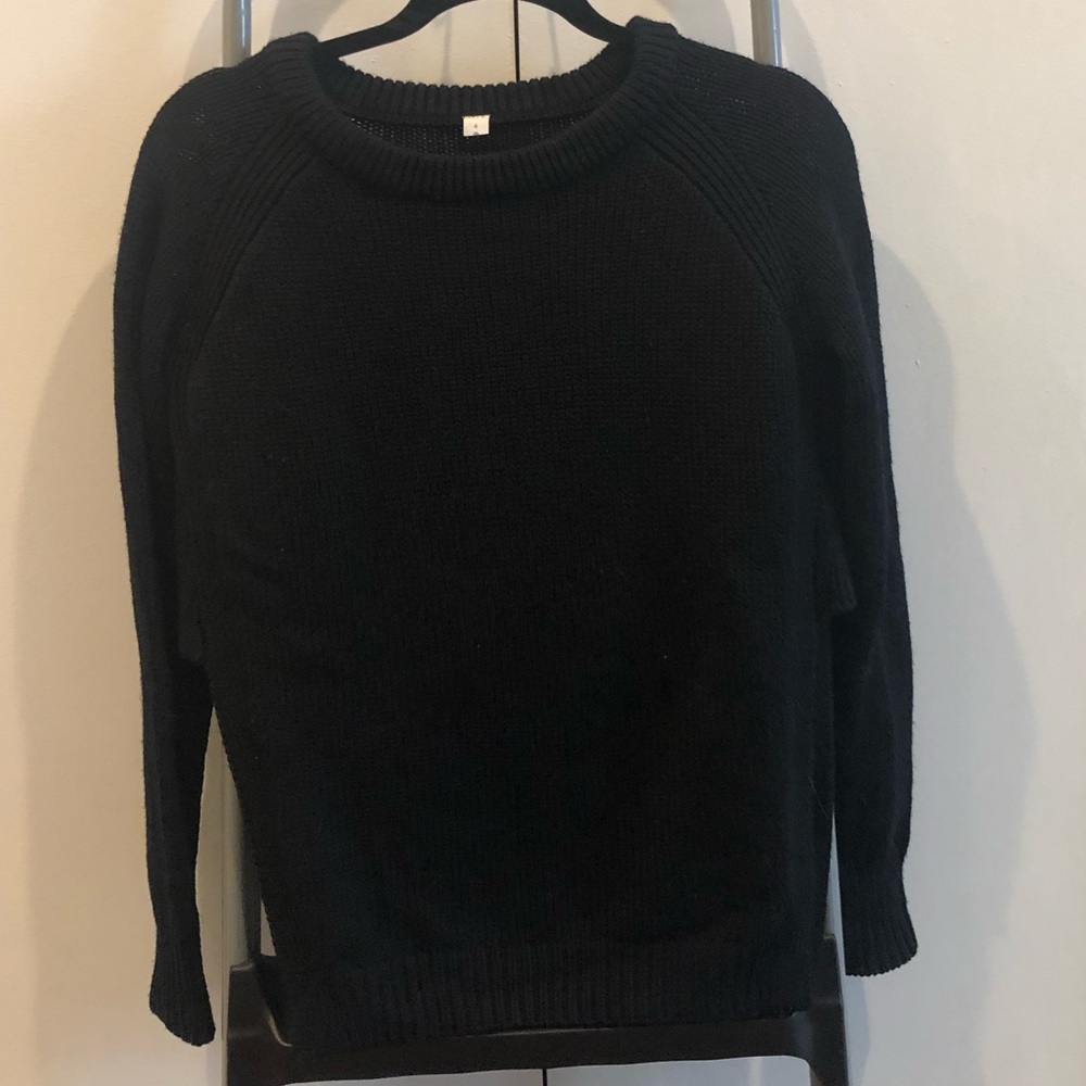Lululemon sweater with cut out sides